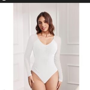 Elegant White Long Sleeve Bodysuit 0041